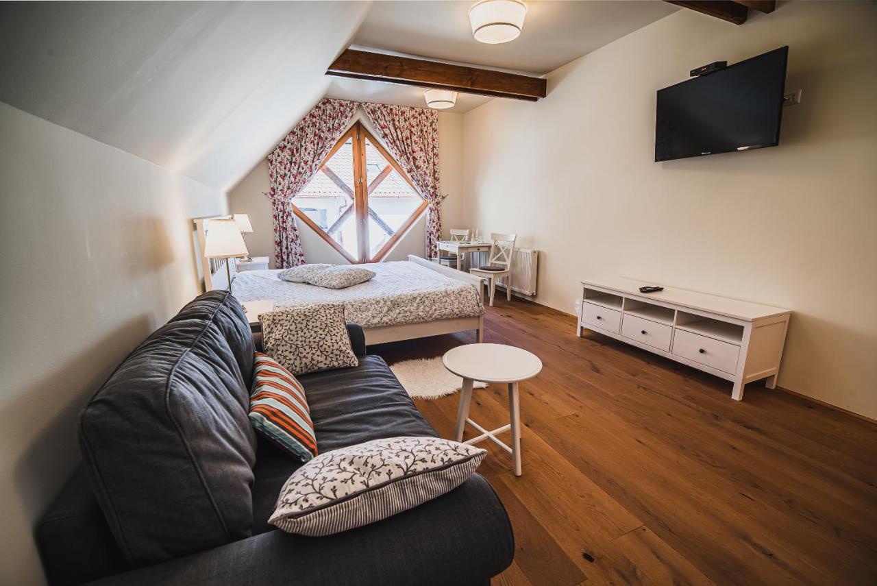 Farm Stay Zurej Šentjur المظهر الخارجي الصورة